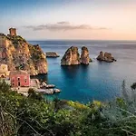 別荘 Rustico Del Capitano
